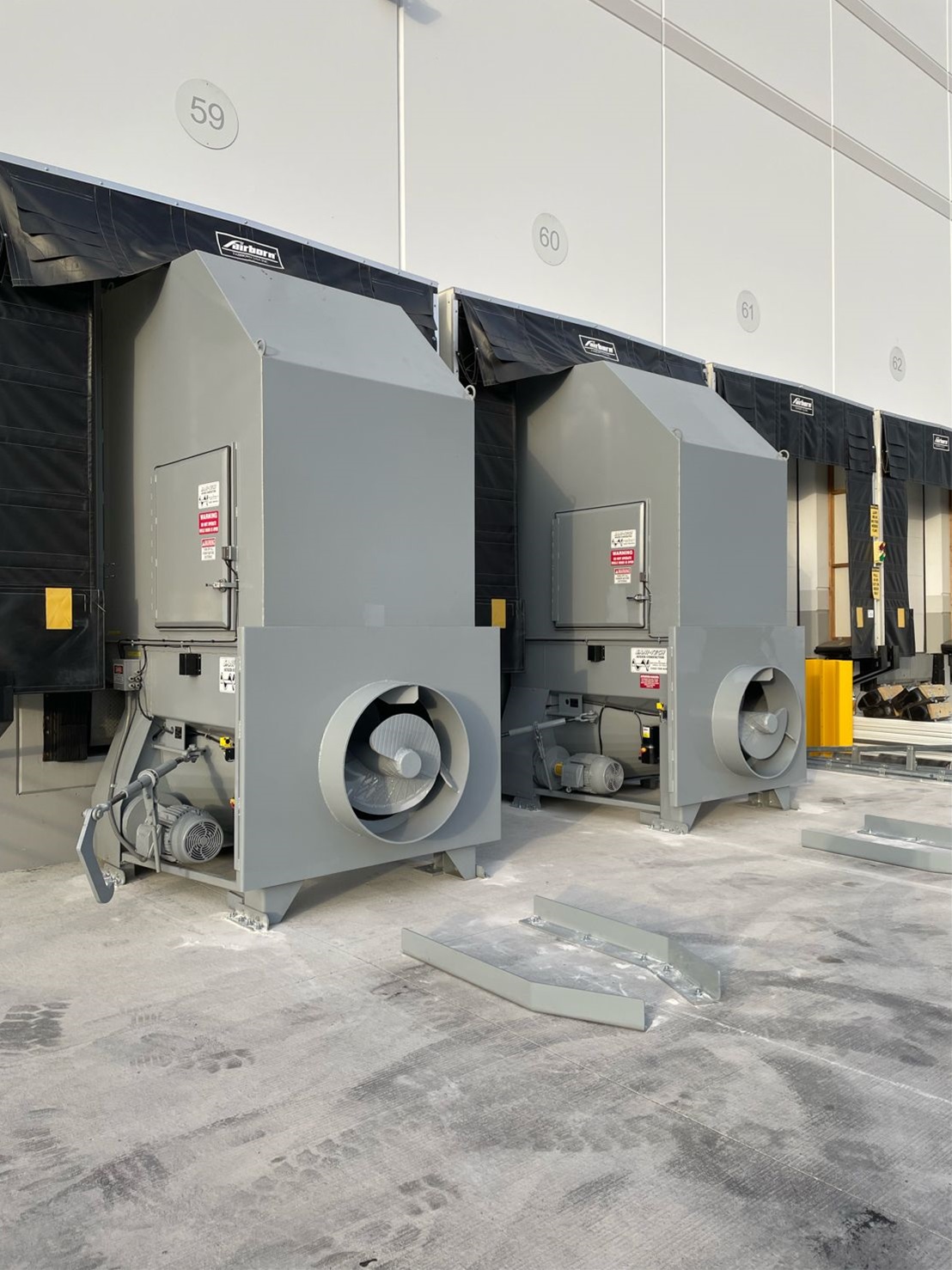 Stationary Compactors